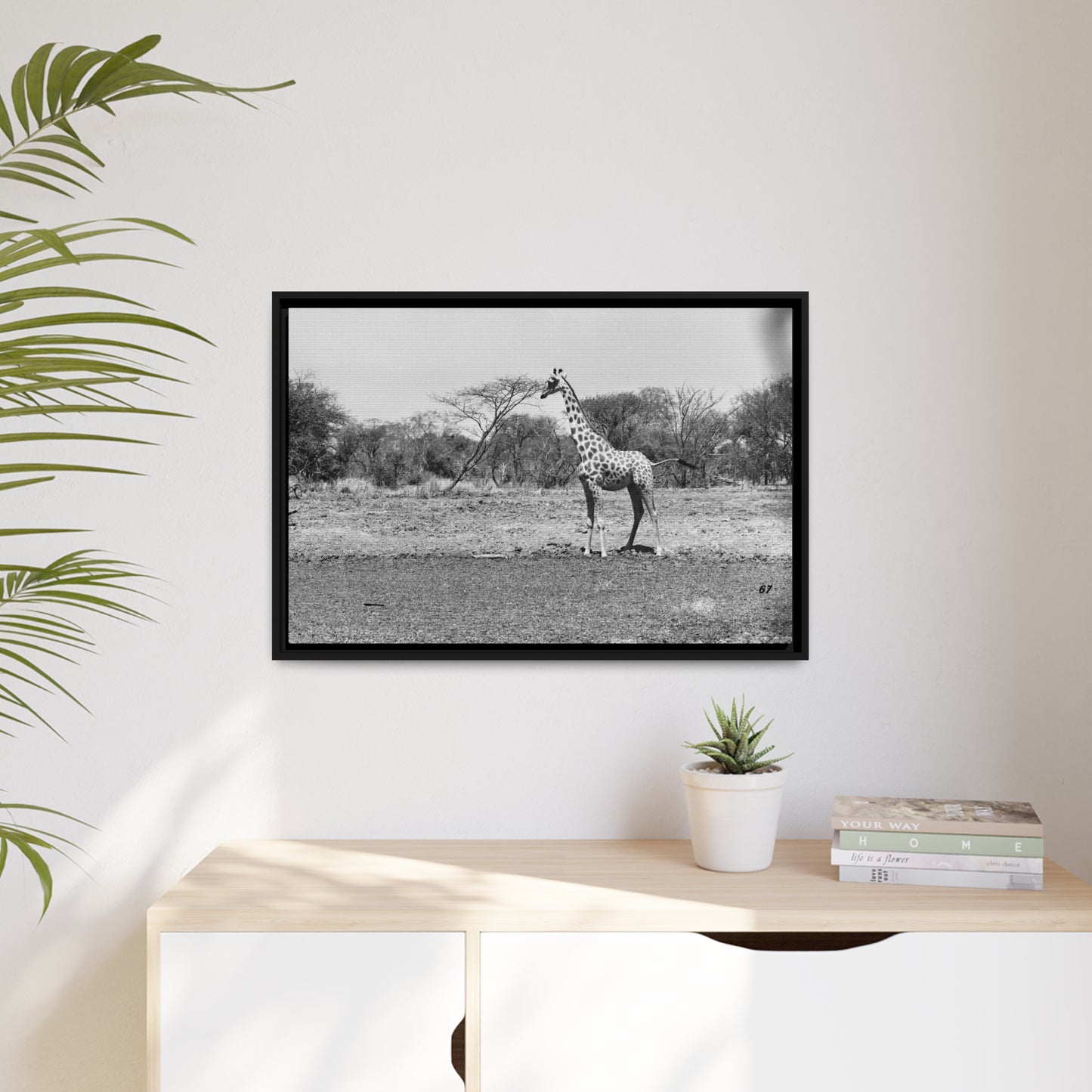 Girafe Waza Matte Canvas, Black Frame