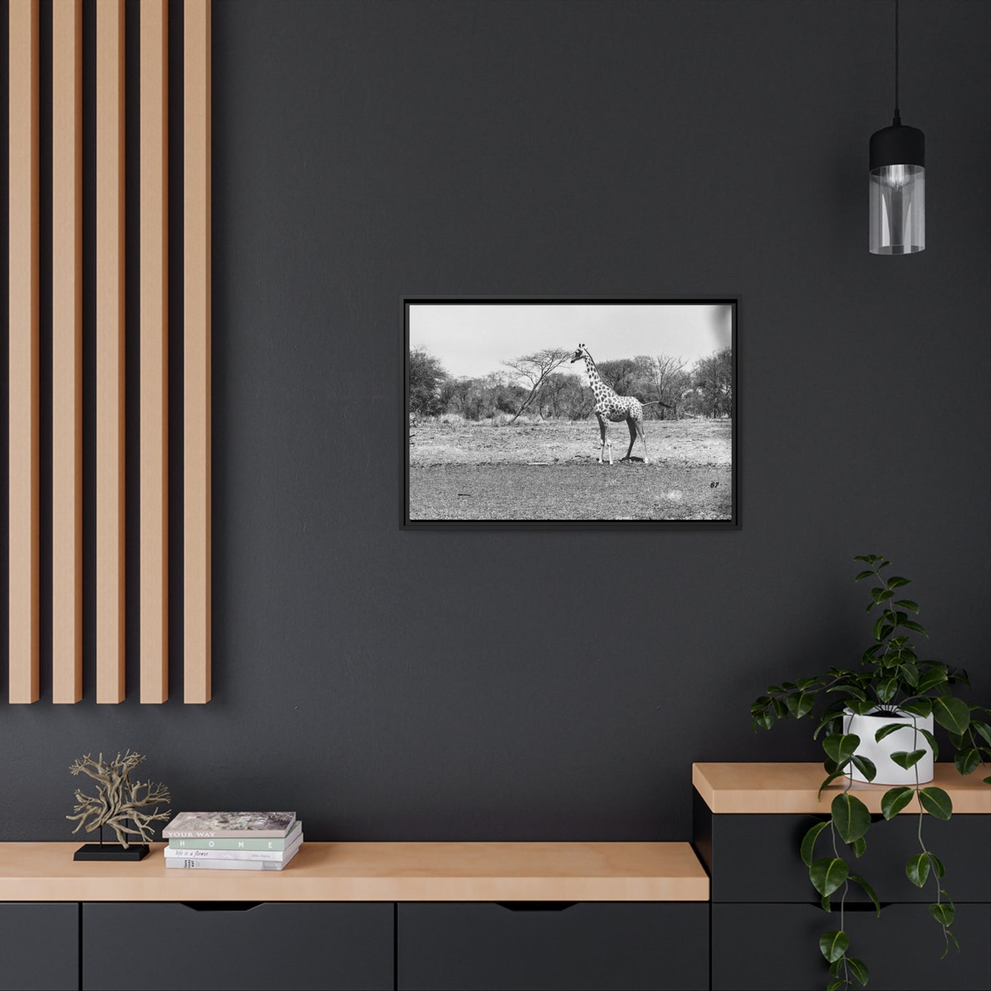 Girafe Waza Matte Canvas, Black Frame