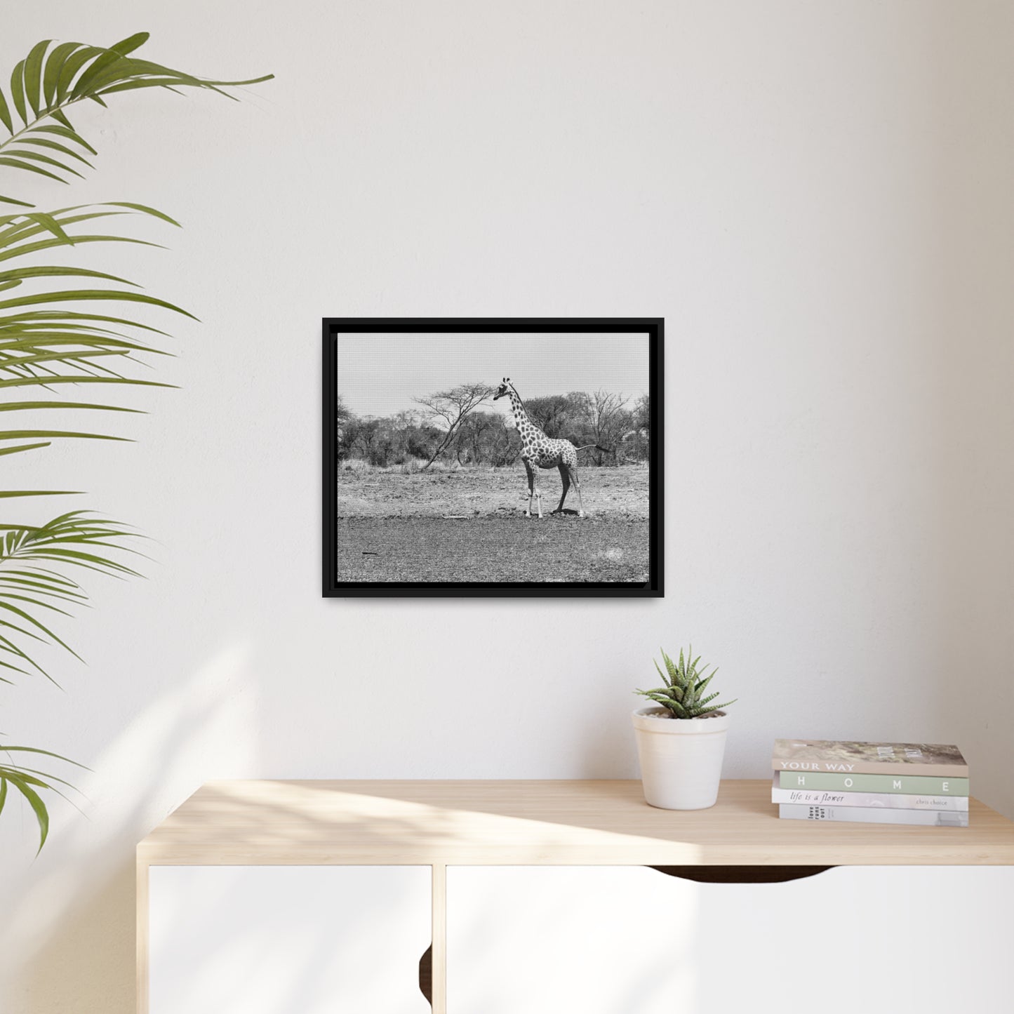 Girafe Waza Matte Canvas, Black Frame