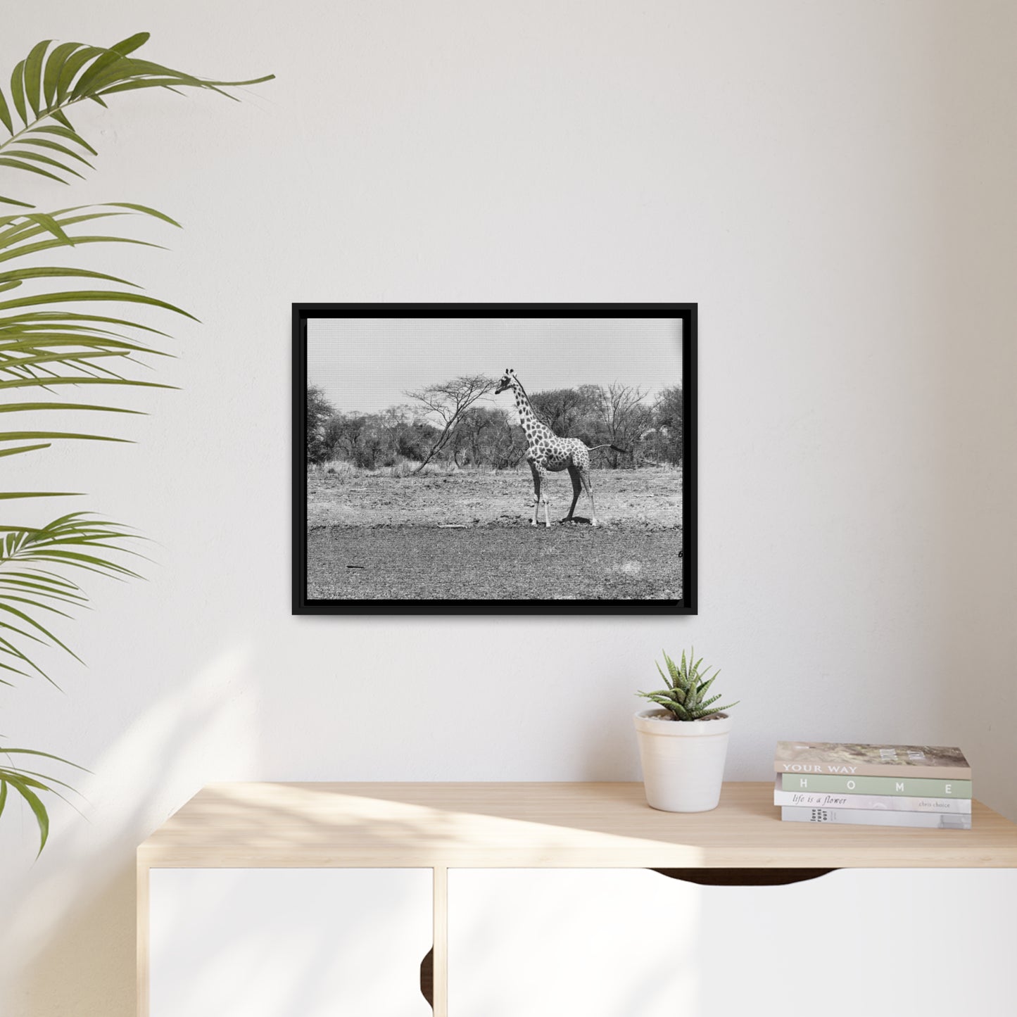Girafe Waza Matte Canvas, Black Frame
