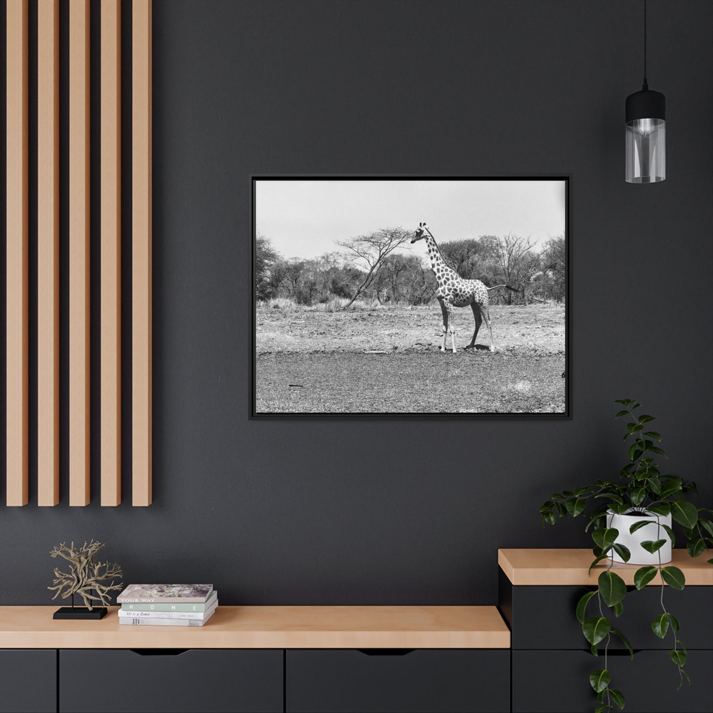 Girafe Waza Matte Canvas, Black Frame